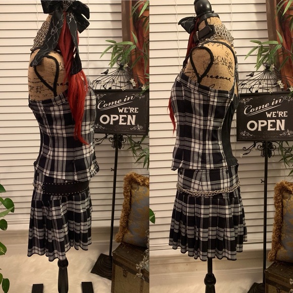 Tripp Nyc black & white plaid print schoolgirl corset & skirt set - Picture 8 of 17
